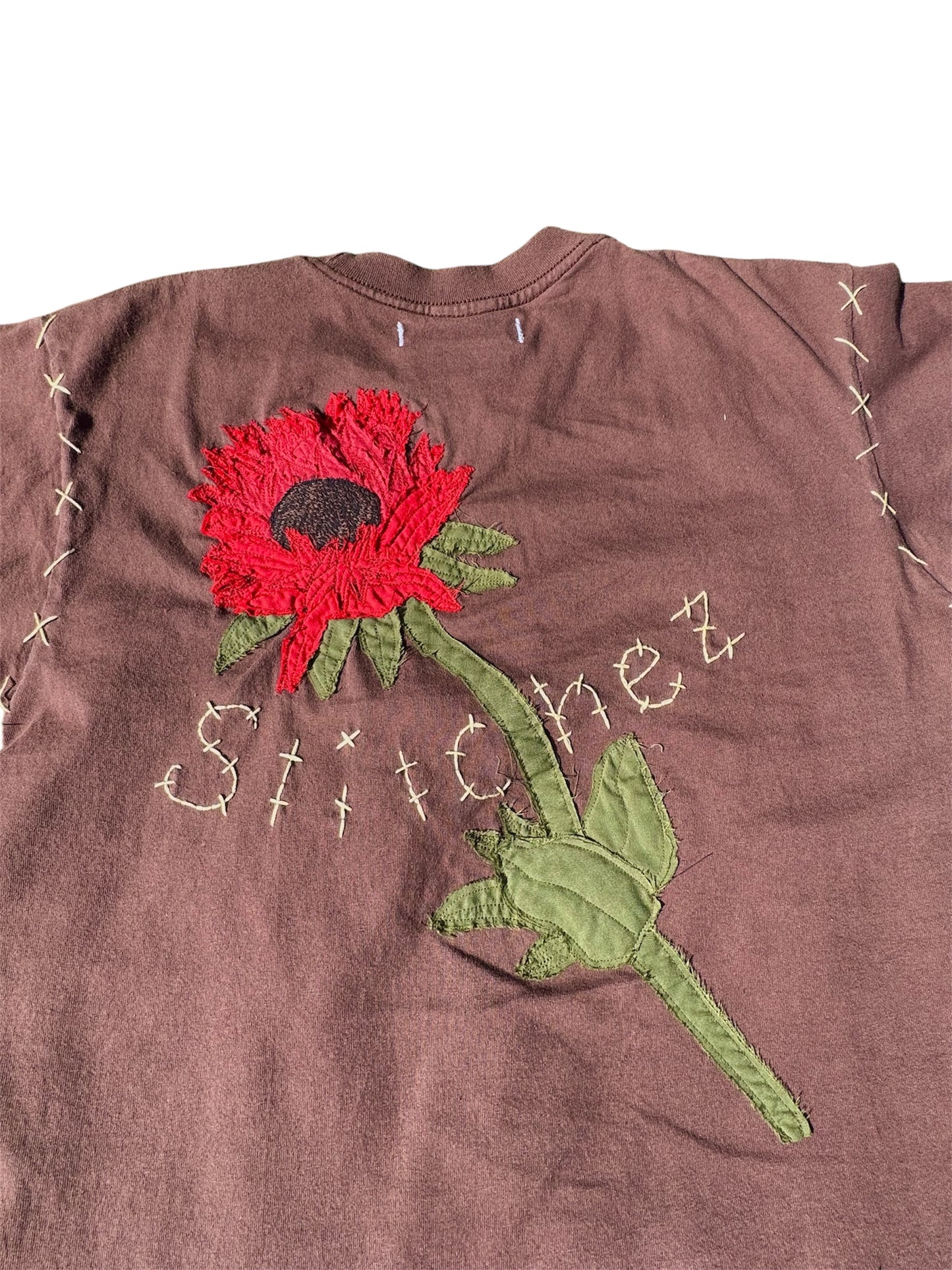Red Daisy Tee