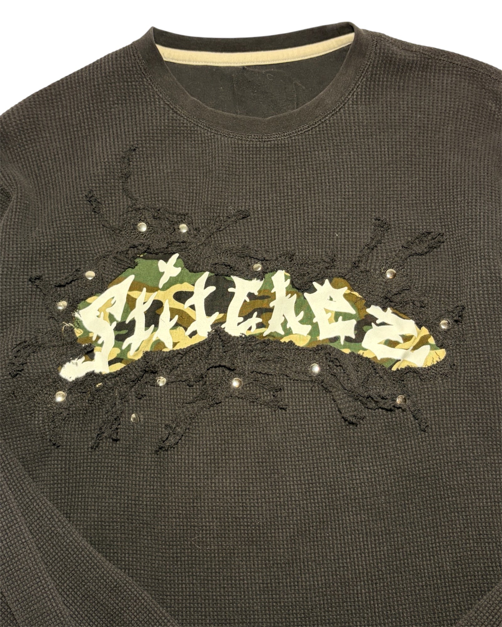 1/1 Torn & Studded Thermal