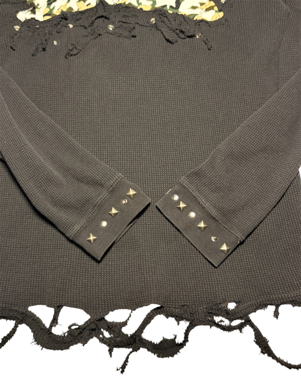1/1 Torn & Studded Thermal