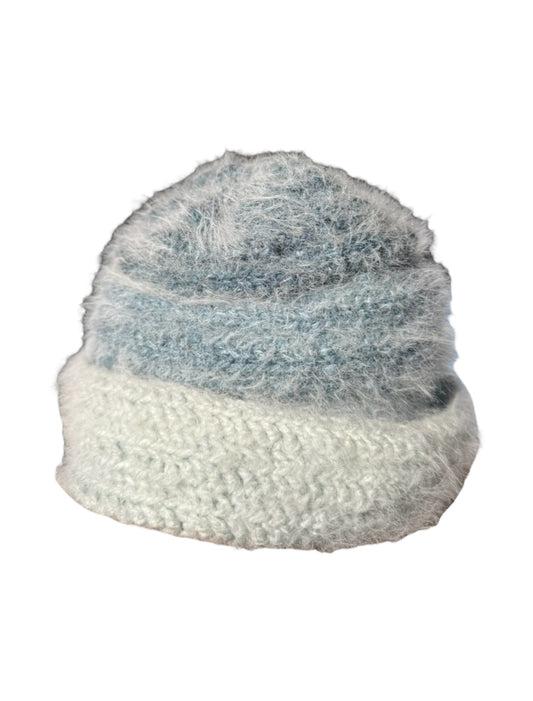 Frosty Beanie (No gems)