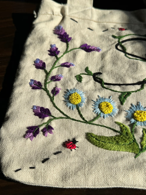 1/1 Embroidered Flower Tote