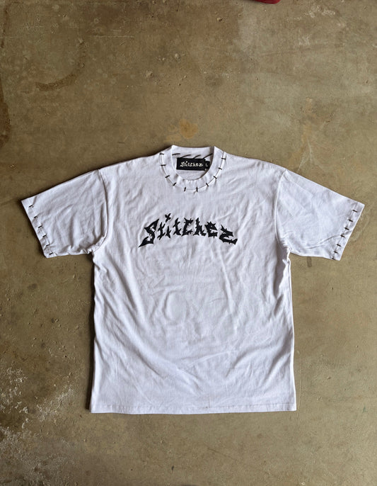 STITCHED TEE